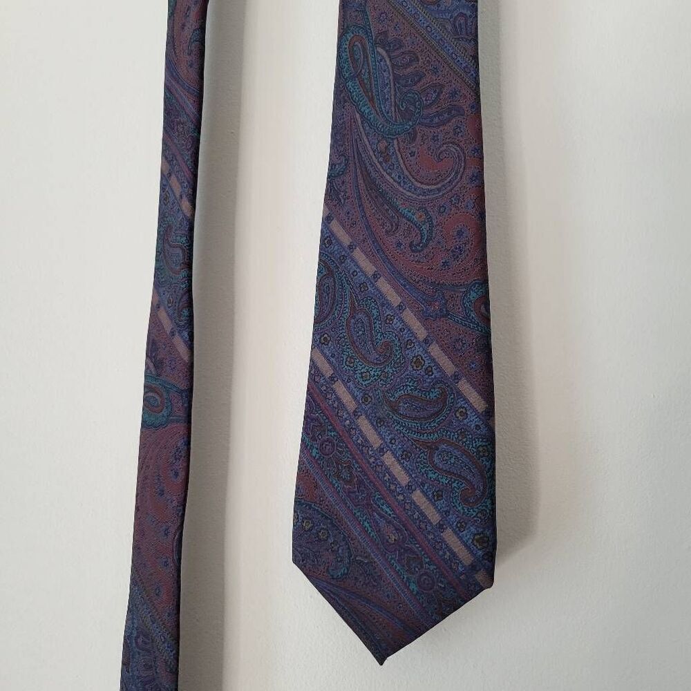 Vintage The Cotswold Collection by J.G. Blank Paisley Silk Tie Burgundy Navy Tea
